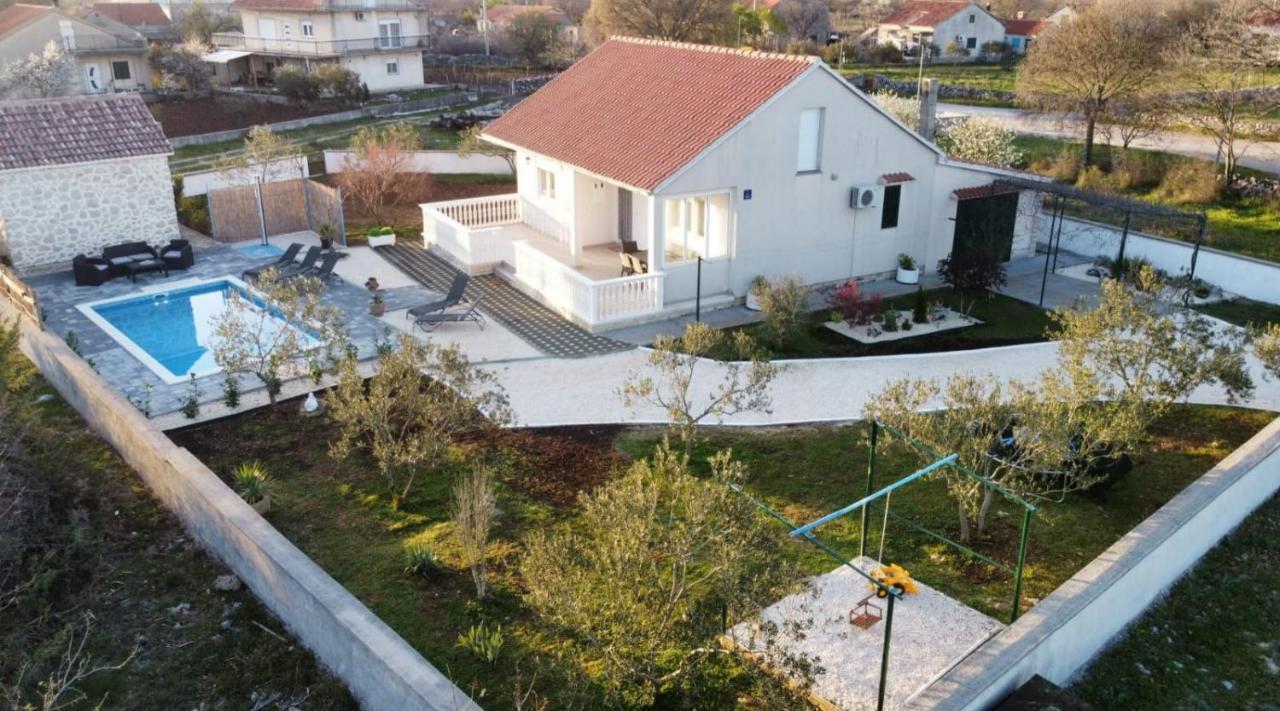 Mediterranean Olive Waterfallskrka-Croatia Villa Gulin Exterior photo